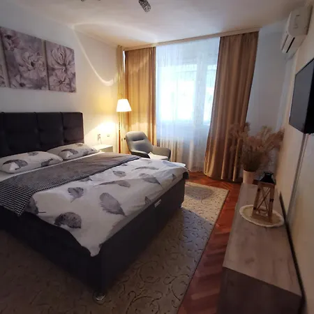 Apartment Aki